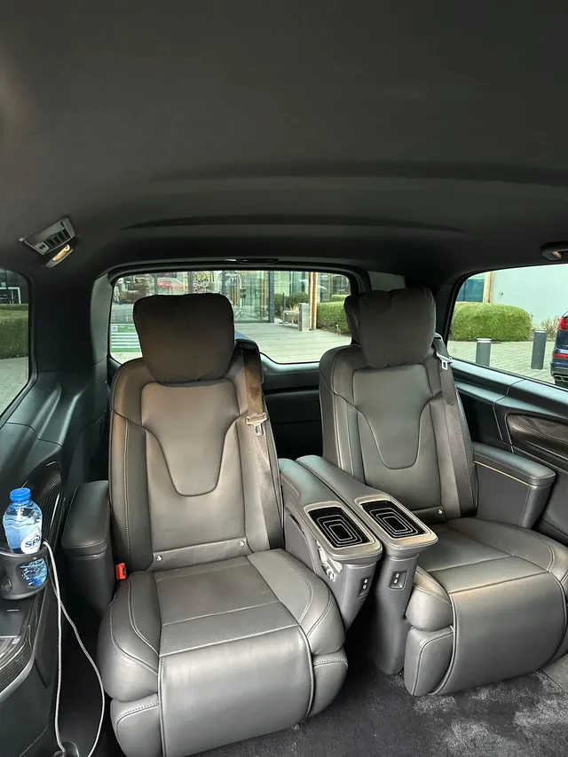 FirstClass Limousine Brussels - fleet and chauffeur services